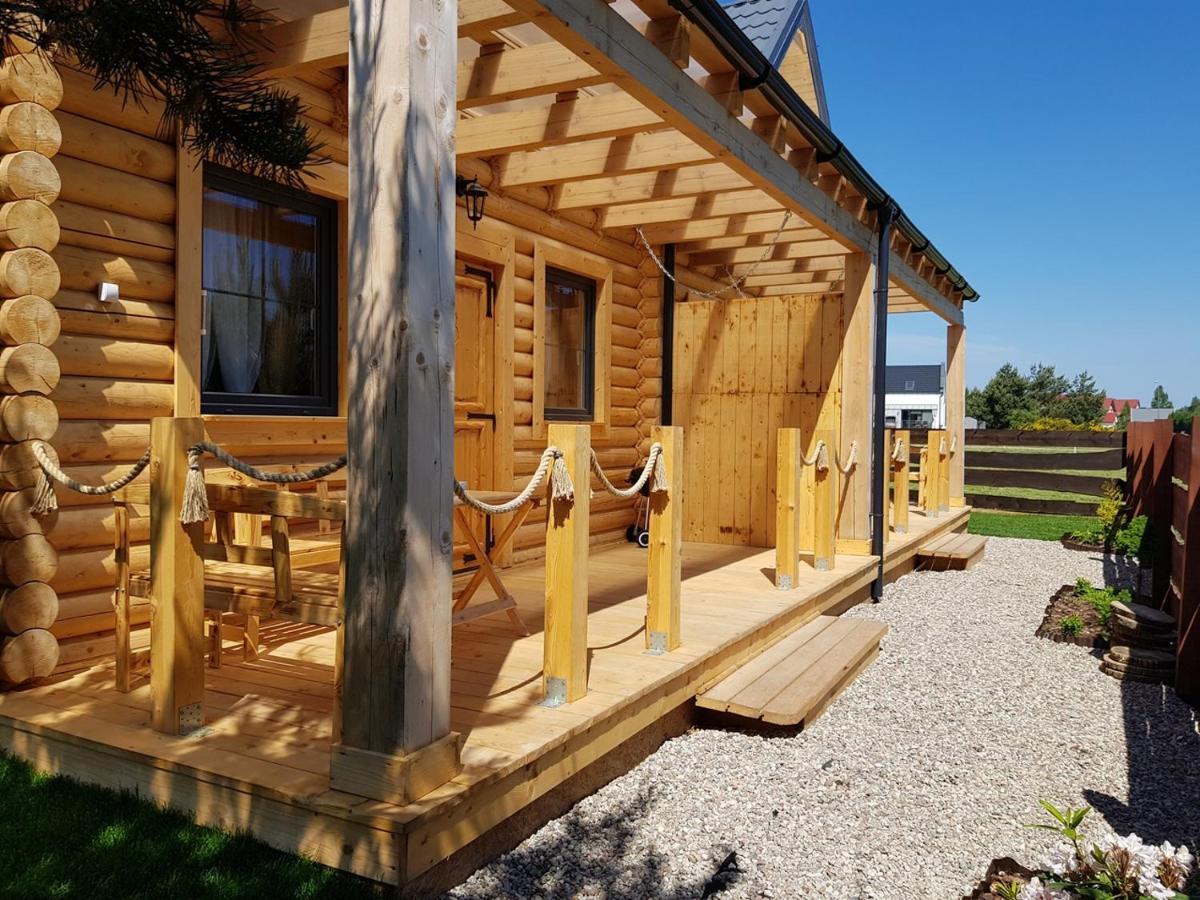 Behappy Woodhouse Villa ยาสต์เชอเบีย กูรา ภายนอก รูปภาพ